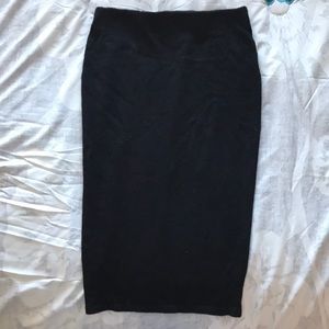 Black pencil skirt